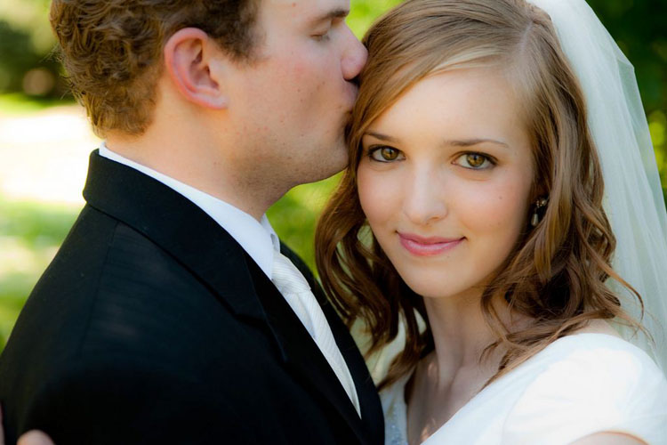 Weddings • Bridals • Engagements